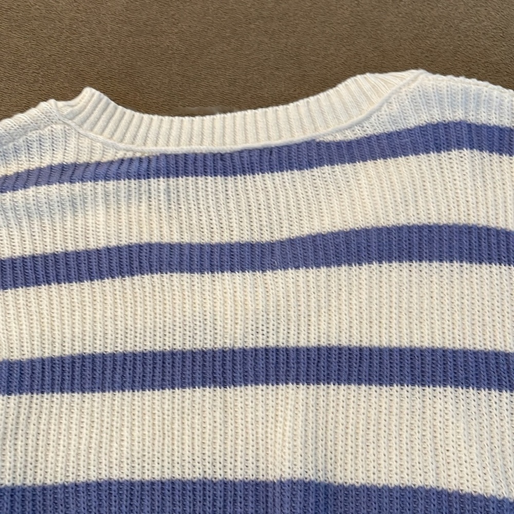 Wild Fable Size XXL White Purple Striped Cropped Sweater (BB) - Picture 7 of 7